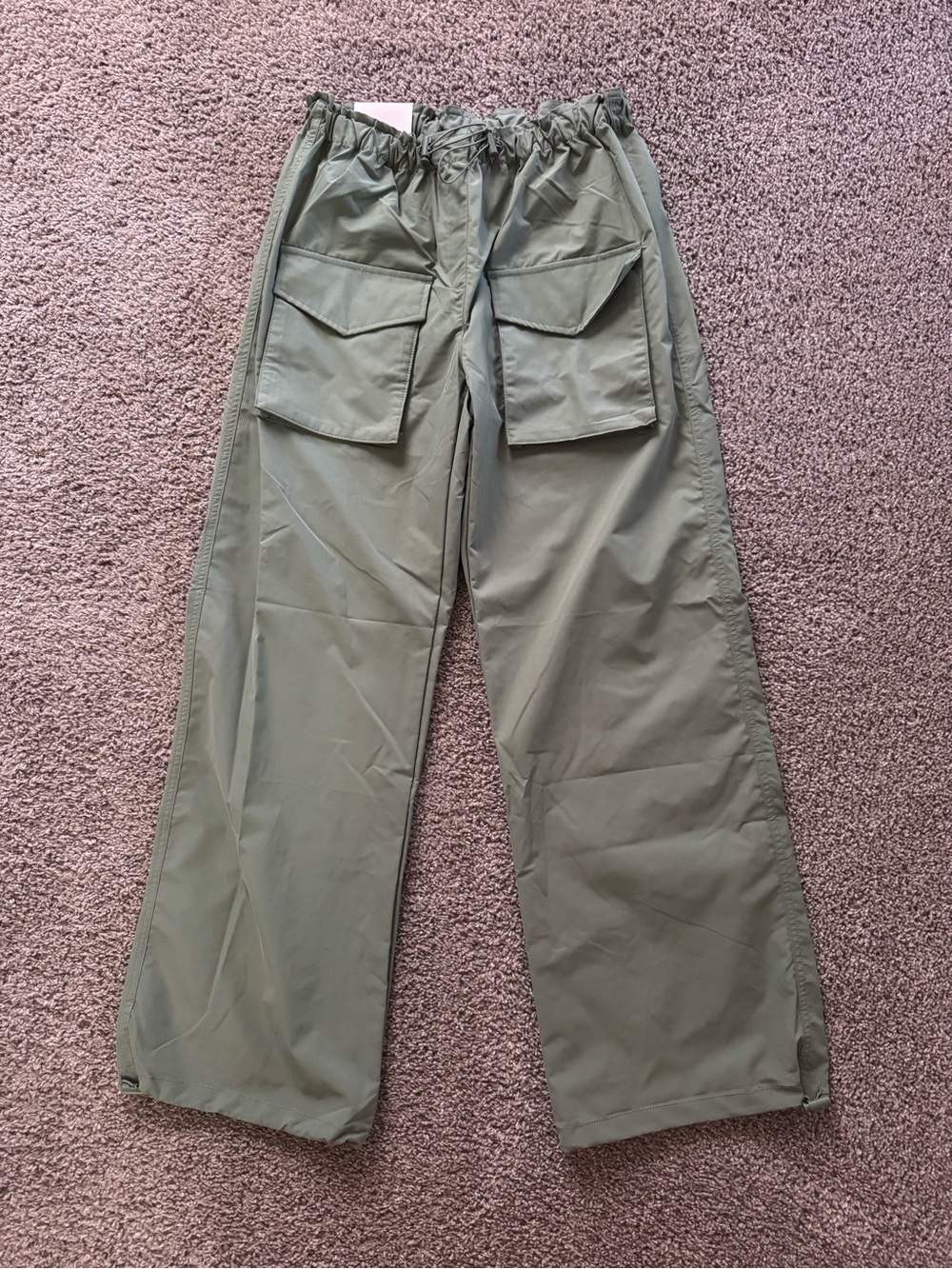 Love Tree Women's Olive Green Cargo Pants with Front Flap Pockets